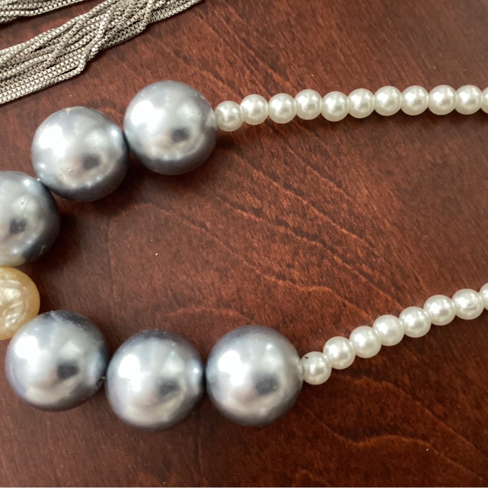 Jewelery - Picture 2 of 9
